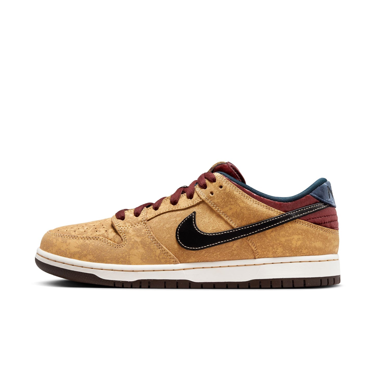 Nike SB Dunk Low Pro "City Of Cinema" Celestial Gold / Black - Dark Team Red FZ1278-200