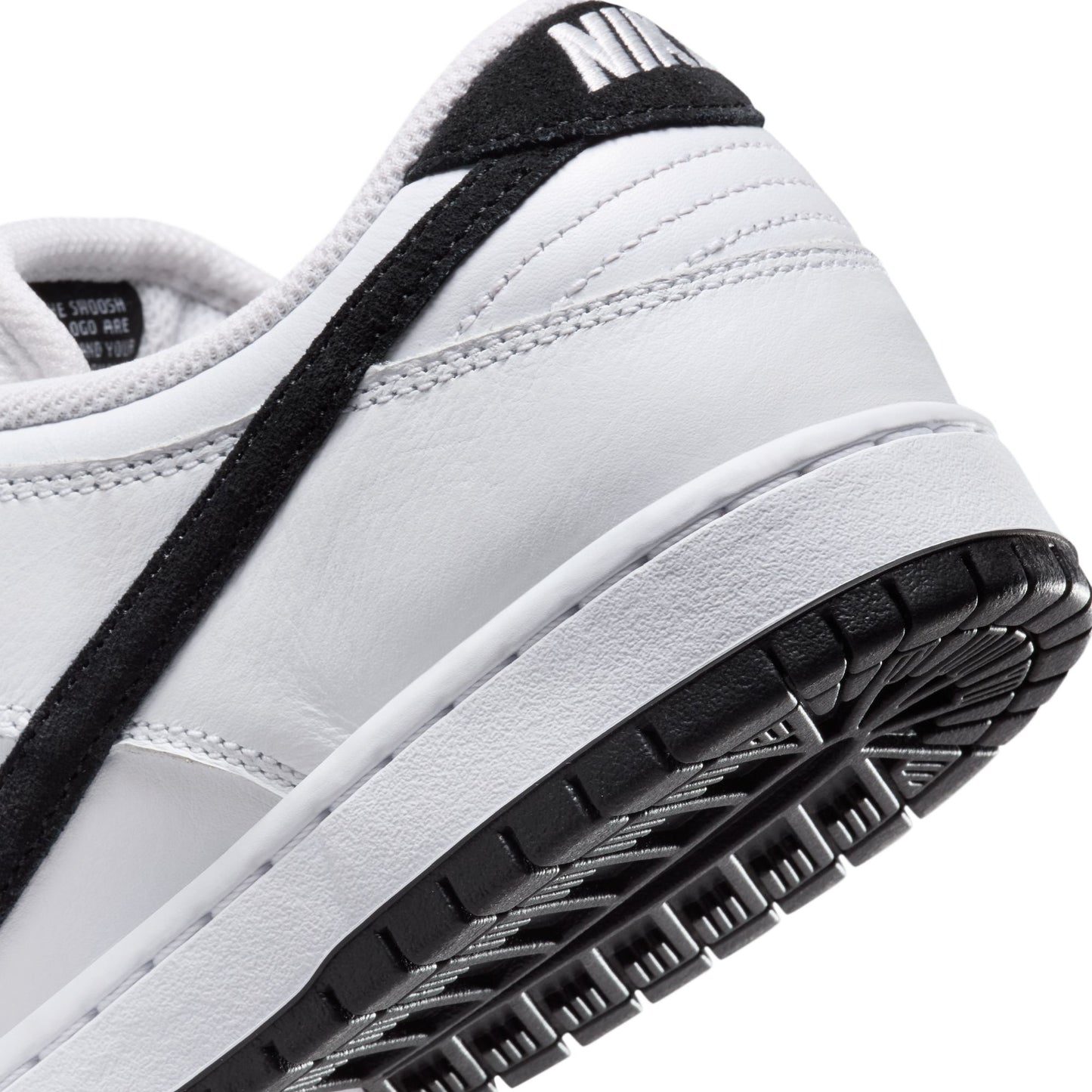 Nike SB Dunk Low Pro White / Black - White - Black HF3704-100