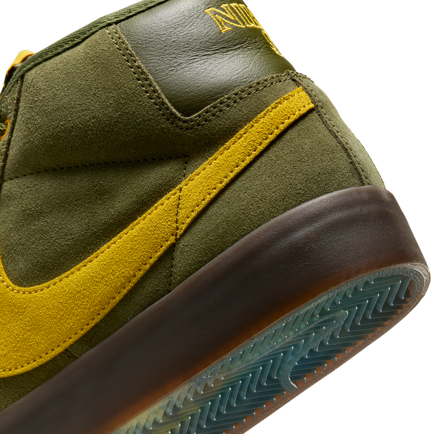 Nike SB Blazer Mid x Anti Hero Rough Green / Amarillo - Rough Green HM5838-300